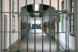 La pratica carceraria svizzera viola i diritti umani